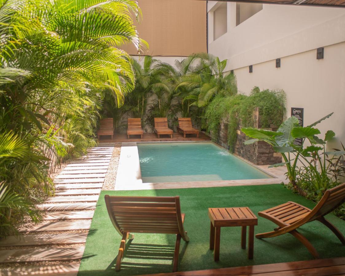 Hotel Muyu ตูลุม ภายนอก รูปภาพ